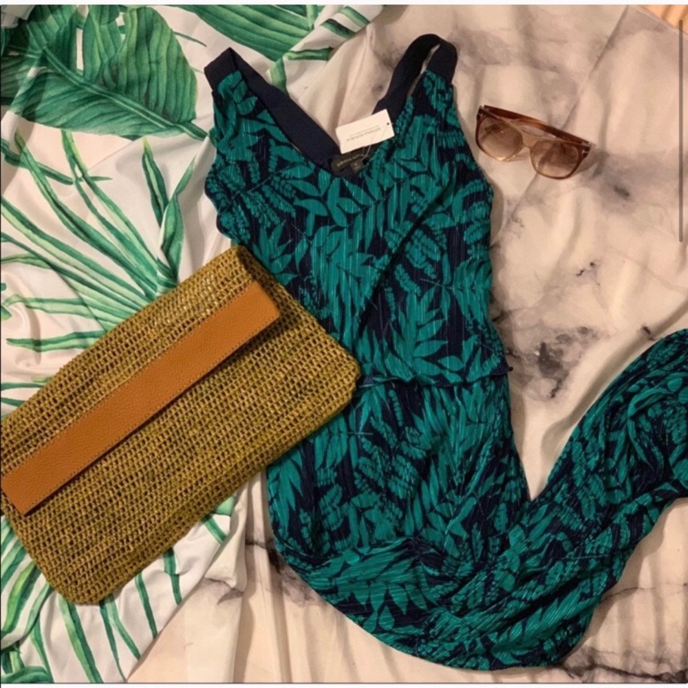 Banana Republic Tropical leaf  dress w racerback